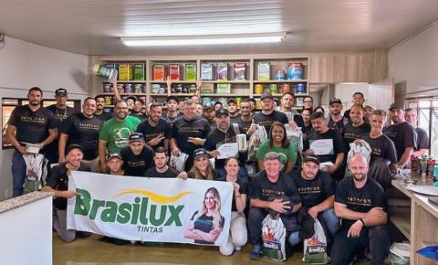 Brasilux  lança seus programas de Treinamentos e Visitas à fábrica para 2024