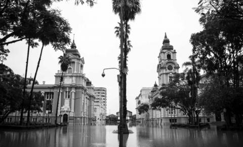Fotógrafo gaúcho faz ensaio sobre as enchentes em Porto Alegre e venda será revertida para ajuda aos flagelados