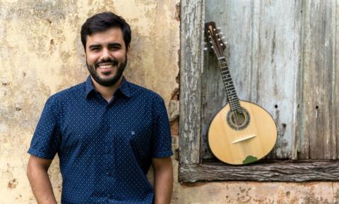 “Mestres do Bandolim”: Vitor Casagrande anuncia álbum e show em homenagem aos grandes nomes do choro brasileiro