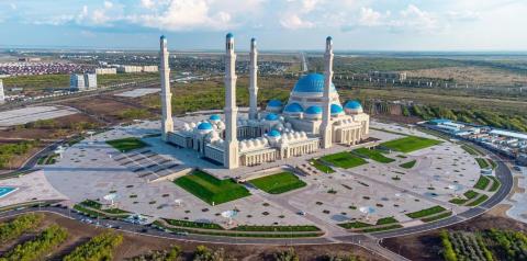 Mesquita de Astana adota solução para reduzir uso de energia, diminuindo o consumo de calor em 17,5%